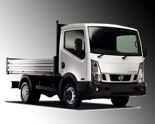 NISSAN NT400 2013 -