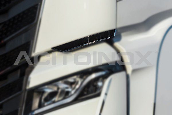 APLICACION PERFIL DEFLECTOR LATERAL COLOR IVECO S-WAY