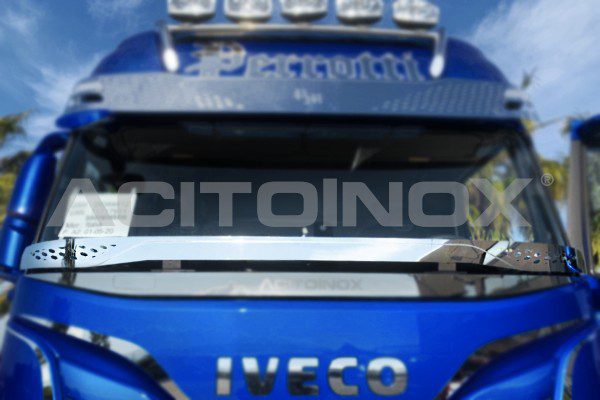 PROTECTOR FRONTAL LIMPIAPARABRISAS IVECO S-WAY