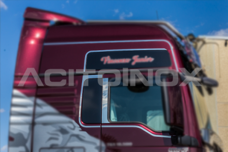 Perfil ventana en acero inoxidable Man TGX Euro 6